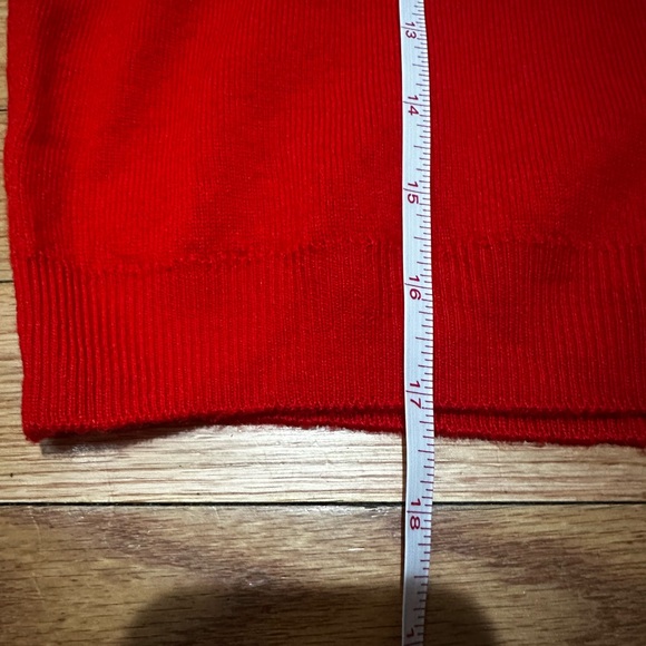 Pitlochry Vintage Kids Wool Knit Sweater Red V-neck Sz 4 Made In Scotland - Picture 7 of 7